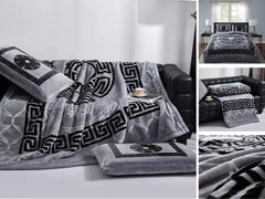 Luxury 2 Ply Heavy Blanket Thick Warm Soft Bed throw Double Sided 200 cm x240 cm (Silver)