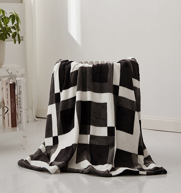 Flannel throw 200X240 cm M-7