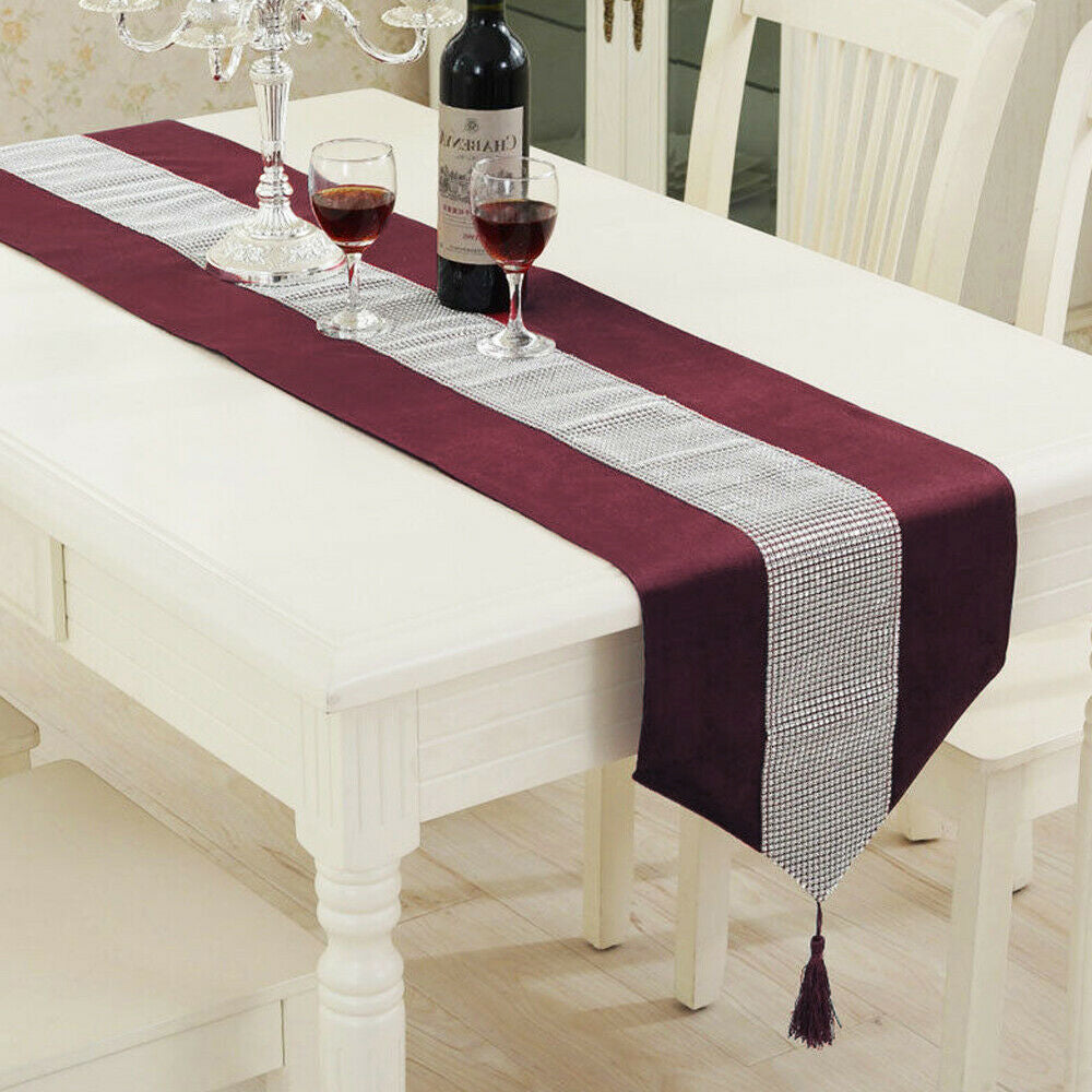 DIAMANTE TABLE RUNNERS RED