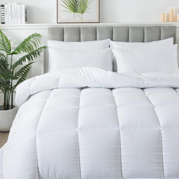 Riccardo Valeria Luxury Hotel-Quality Microfibre Duvet | Ultra Soft & Lightweight | All-Season Comforter | Hypoallergenic & Breathable | Premium Bedding for Cozy Sleep | Easy Care & Durable | Fast UK Shipping