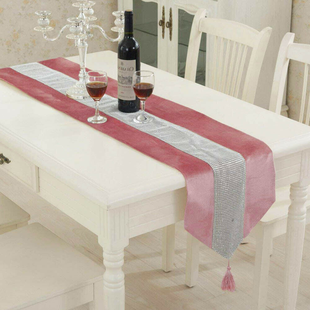 DIAMANTE TABLE RUNNERS RED