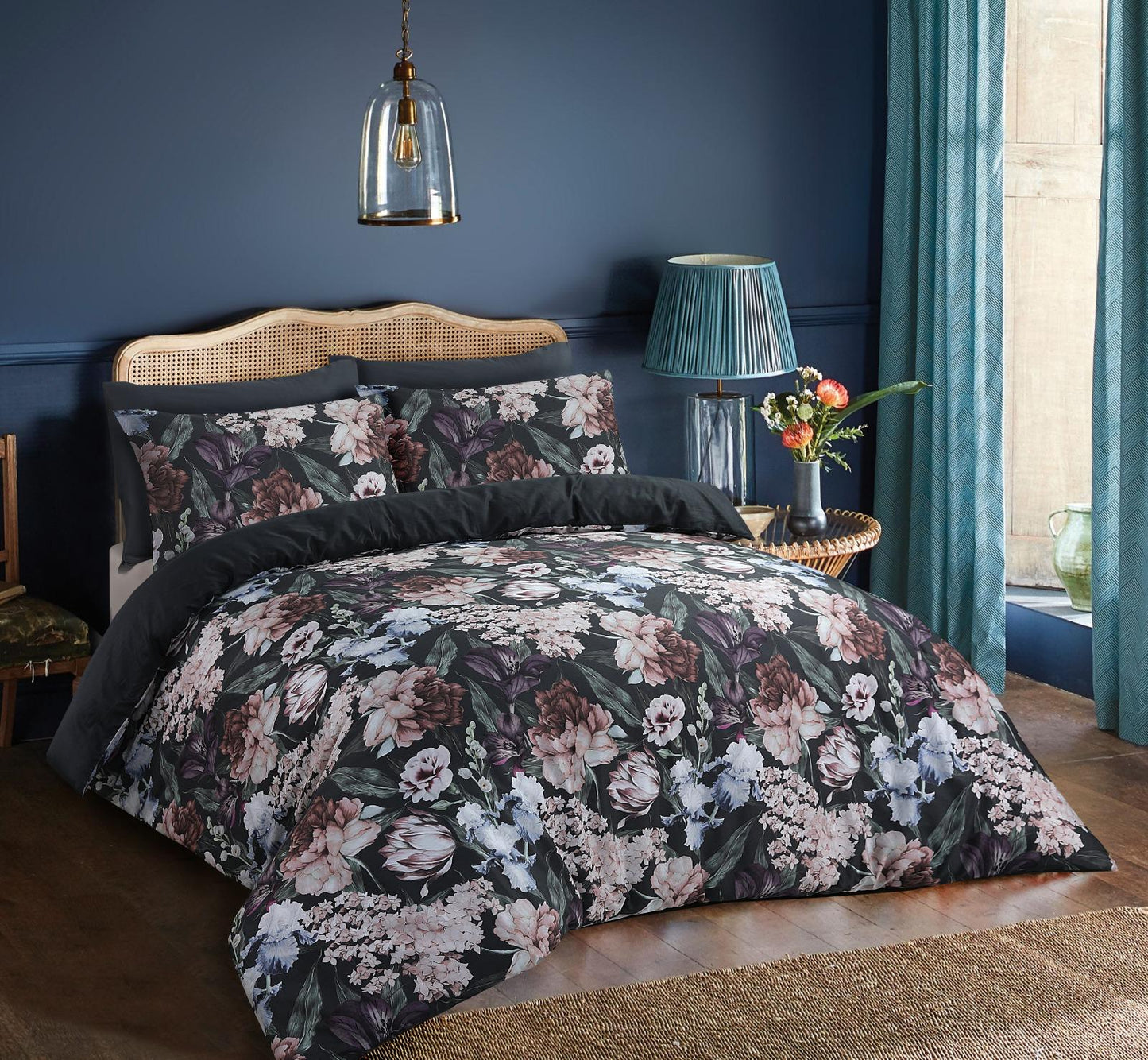 NEW ARRIVALS COMPLETE DUVET SET